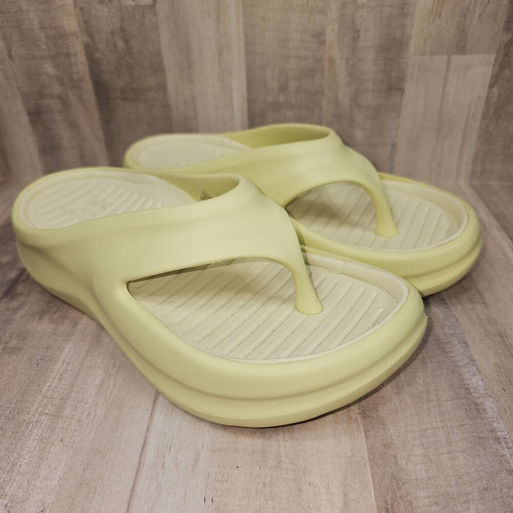 Abeo Light Yellow Platform Thong Sandals